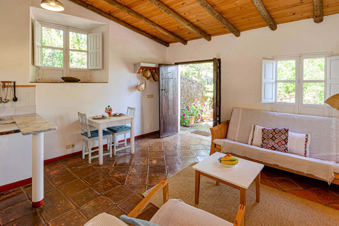 Main dining / living / kitchen space